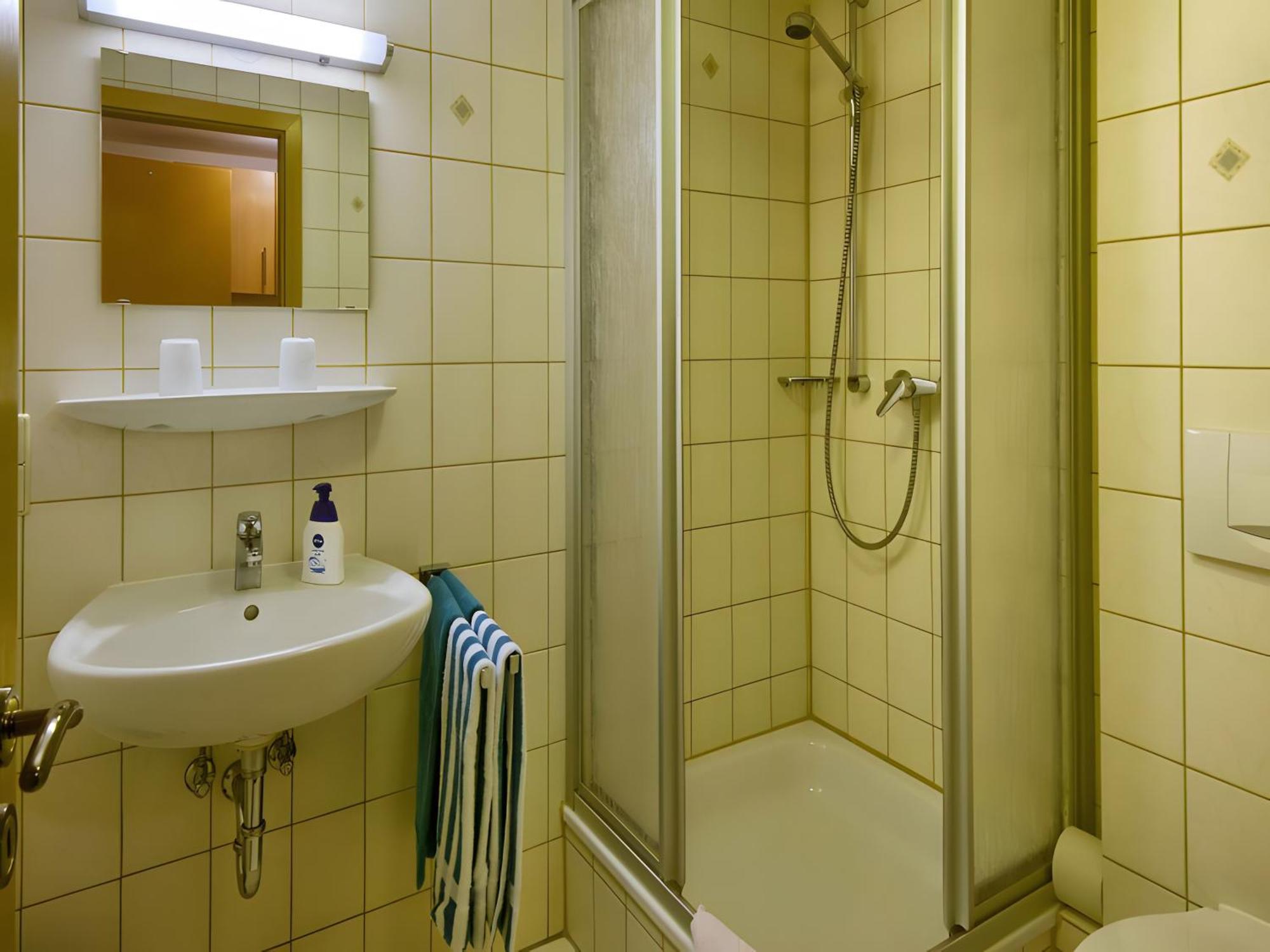 Gasthaus-Pension Zum Loewen Grafenhausen Ngoại thất bức ảnh